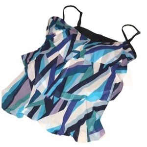 🆕 Jaclyn Smith Collection Swim Tank